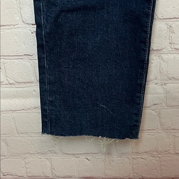 Old Navy High-Waisted Button-Fly O.G. Straight Ripped Cut-Off Jeans - Picture 4 of 16